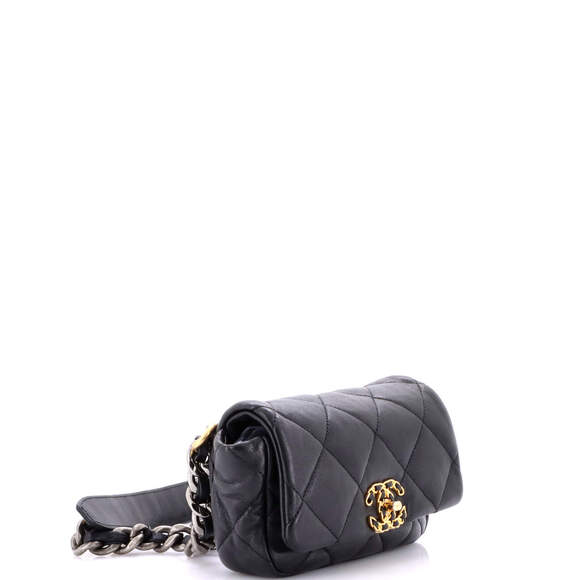 Chanel 19 Belt Bag Quilted Leather - Picture 2 of 6